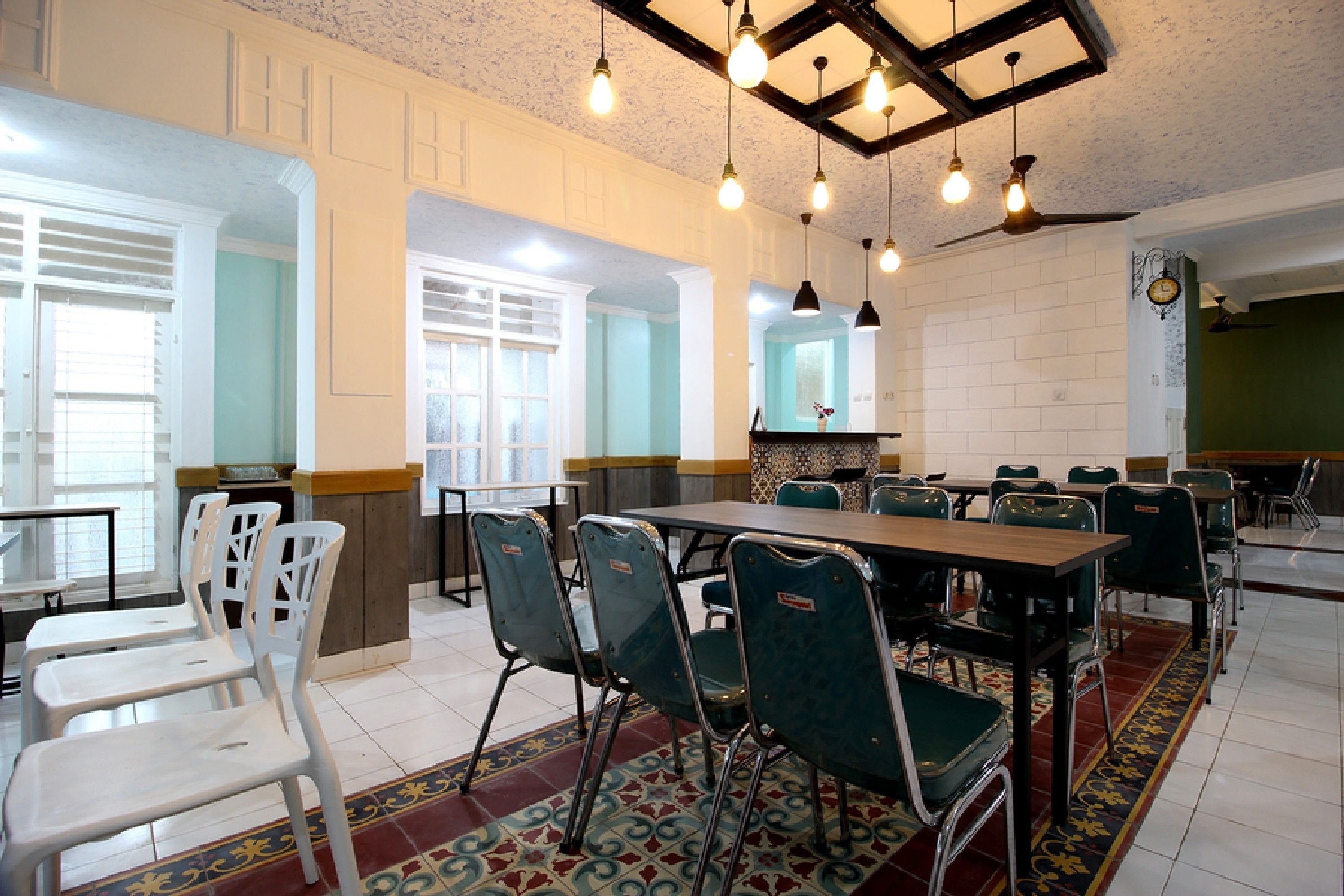 Foto - RedDoorz Plus Syariah near Lempuyangan Station 3