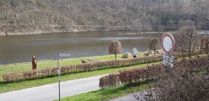 Vue sur la campagne depuis l’hébergement