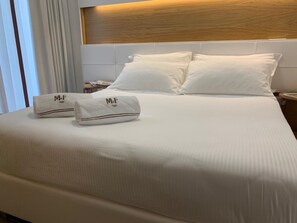 Minibar, in-room safe, free WiFi, bed sheets - M&F Hotel (Gallipoli)