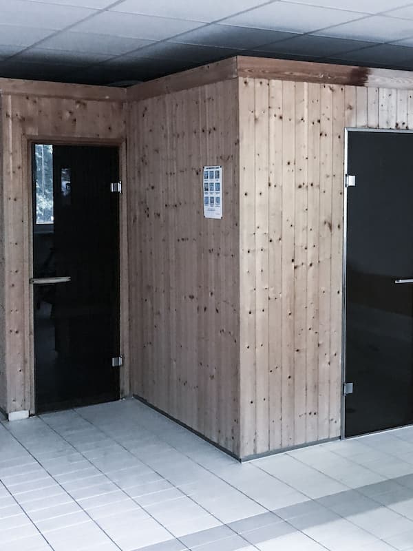 Sauna, body treatments, body wraps, body scrubs, facials