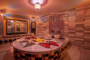 Couples treatment room(s), Turkish bath/hammam