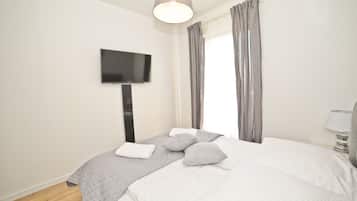 Superior appartement, balkon | 1 slaapkamer, beddengoed
