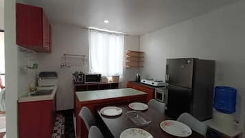 3 Bedrooms Condo(4th Floor, Stairs only) 403 | Private kitchen | Full-sized fridge, microwave, stovetop, coffee/tea maker