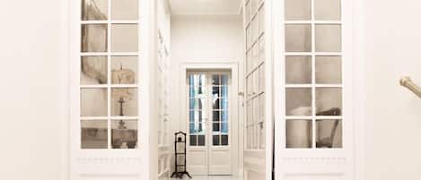 Entrée de l’hébergement