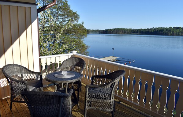 Double Room, Balcony