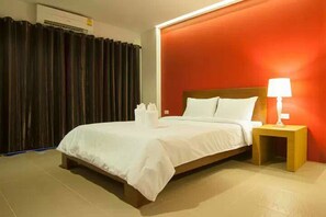 標準客房 | 遮光窗簾/窗簾、摺床/加床 (收費)、免費 Wi-Fi