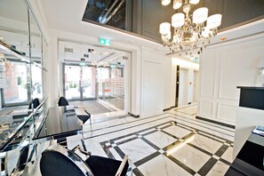 Lobby - Grand Apartments - Tartaczna Deluxe (Gdansk)