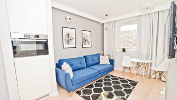Suíte estúdio luxo | 1 quarto, individualmente decorados, individualmente mobiliados