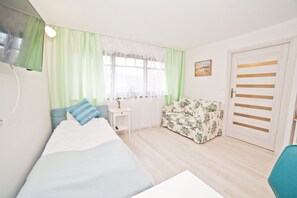 Iron/ironing board, free WiFi, bed sheets - Grand Apartments - La Playa (Sopot)