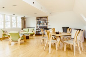 Interior - Unique Stay Edinburgh (Edinburgh)