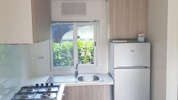 Mini-Kühlschrank, Kochgeschirr/Geschirr/Besteck