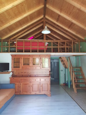 Bungalow, 2 habitaciones (green) | Sala de estar