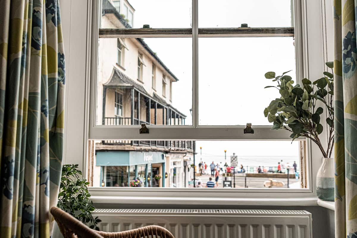 Een kluis op de kamer, gratis wifi, beddengoed