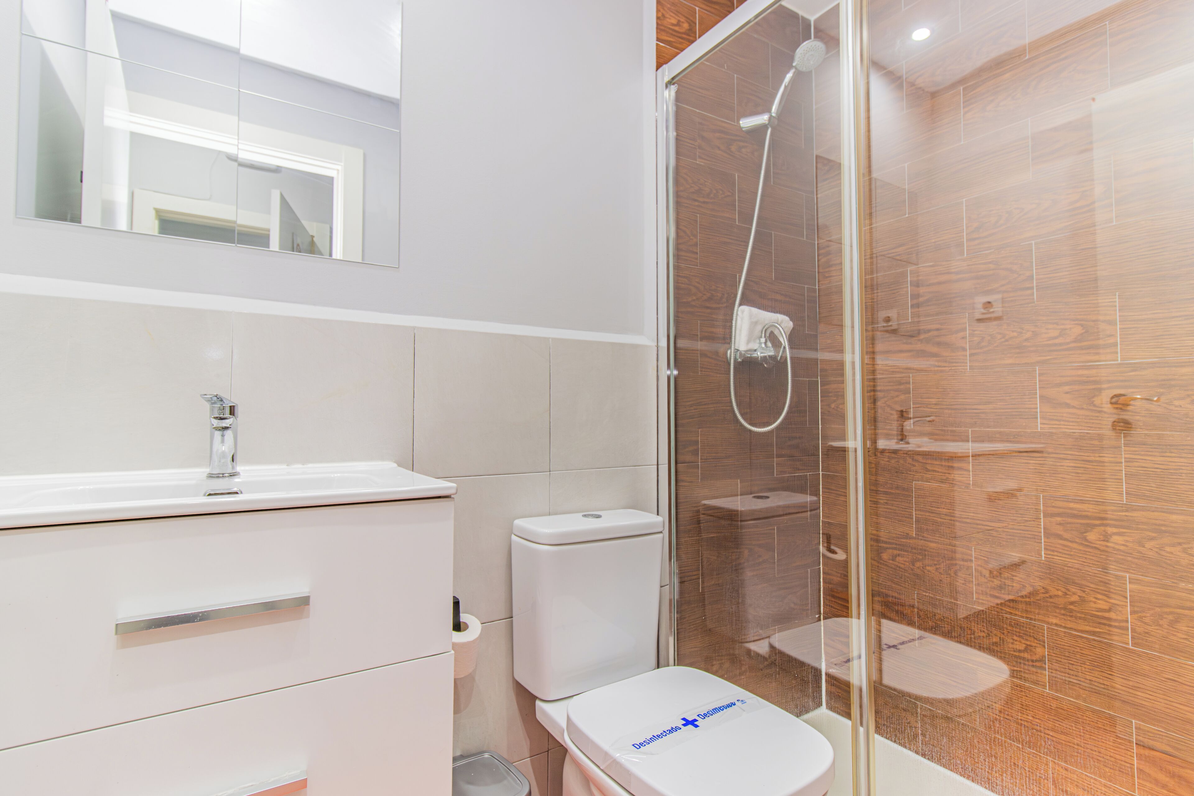 Photo - Fira Rooms Barcelona Hospitalet