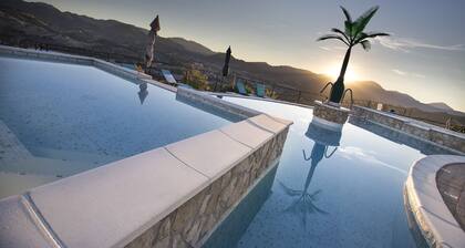 La Castellaia Resort