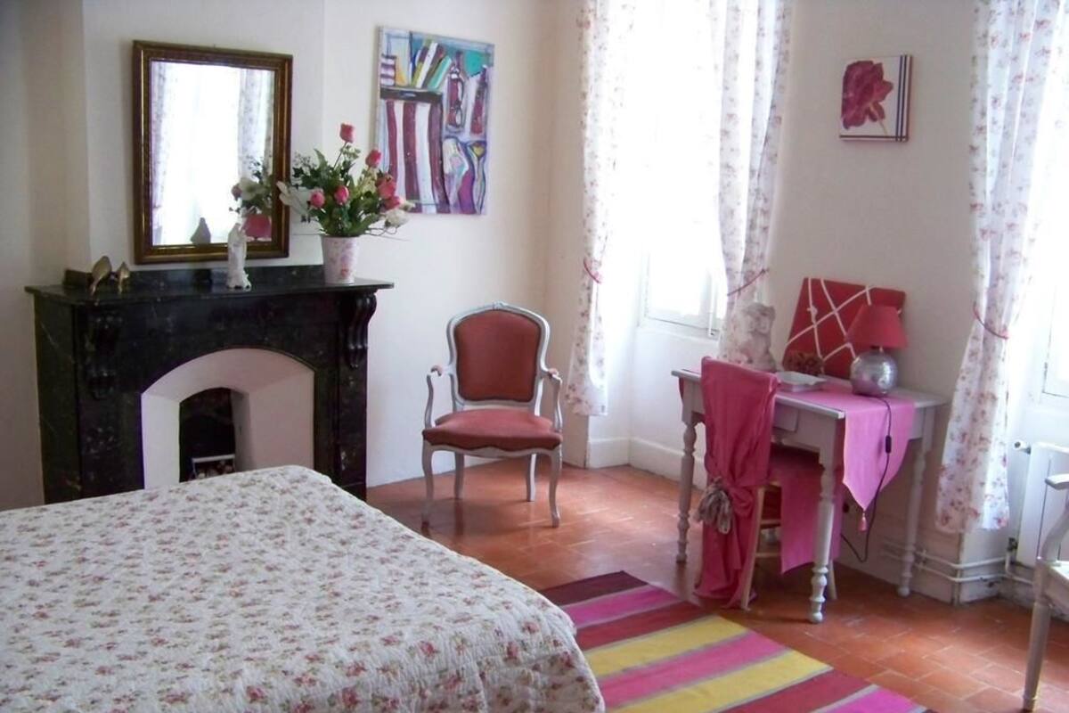 Iron/ironing board, free cots/infant beds, free WiFi, bed sheets