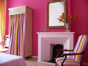 Iron/ironing board, free cots/infant beds, free WiFi, bed sheets