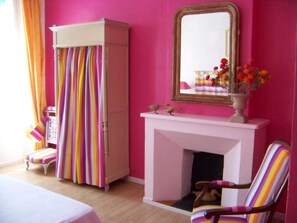 Iron/ironing board, free cots/infant beds, free WiFi, bed sheets