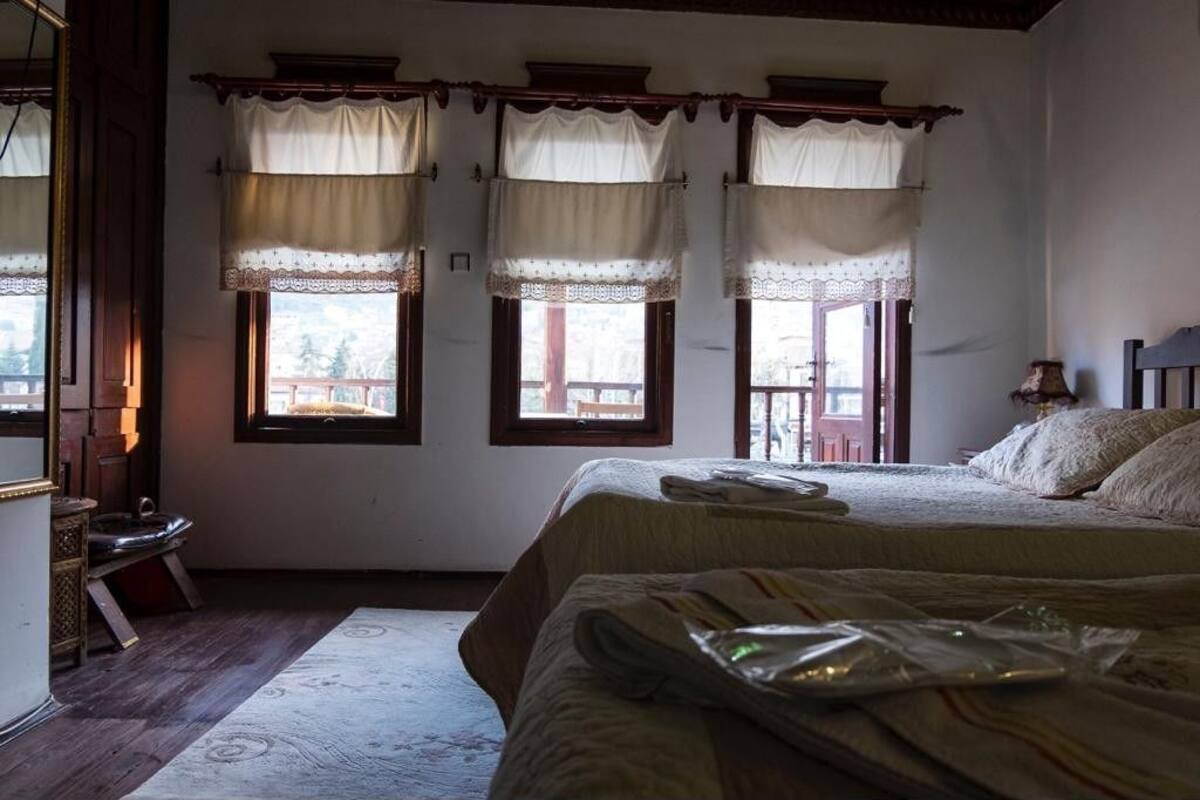 1 slaapkamer, een bureau, een laptopwerkplek, babybedden (toeslag)