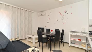 Appartement, 2 chambres (242/1614) | Coin séjour