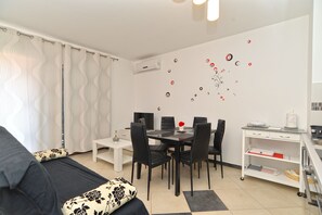 Appartement, 2 chambres (242/1614) | Coin séjour