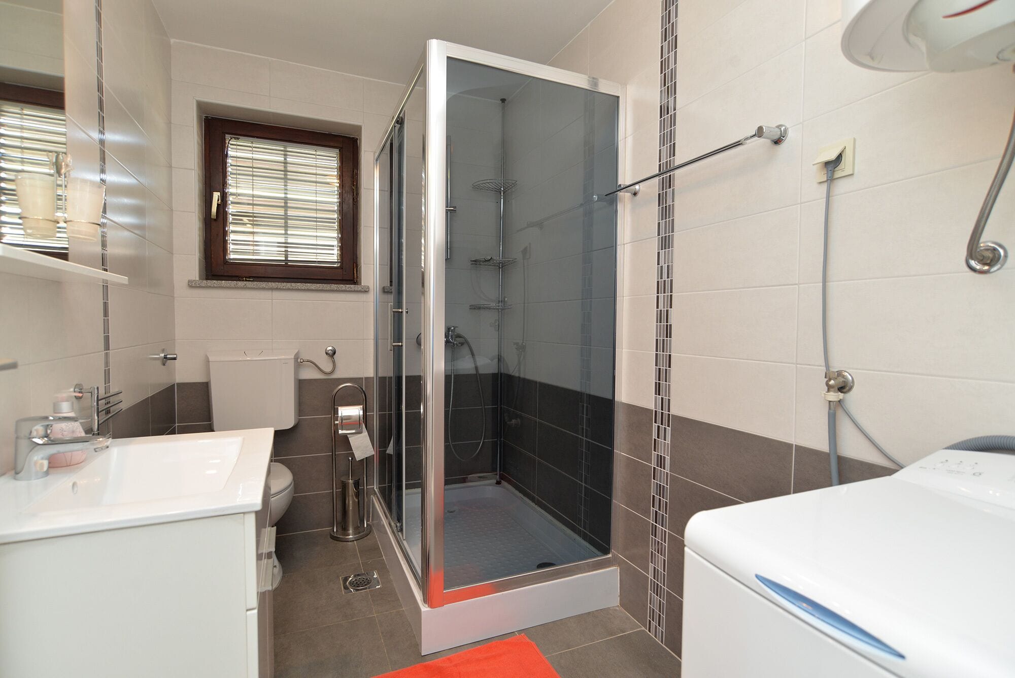 Apartament, 2 dormitoris (242/1614) | Dutxa
