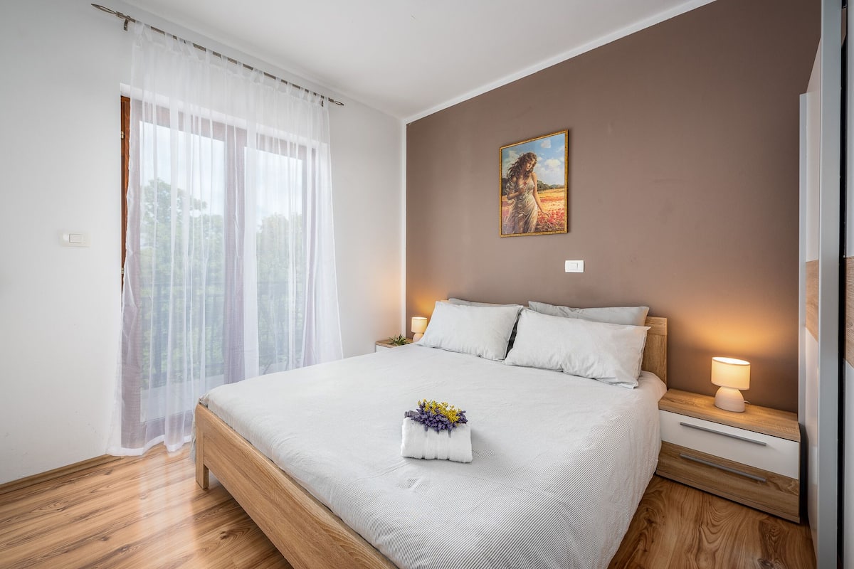 Standard Apartment, 1 Bedroom (294/31747) | 2 bedrooms, iron/ironing board, free WiFi, bed sheets