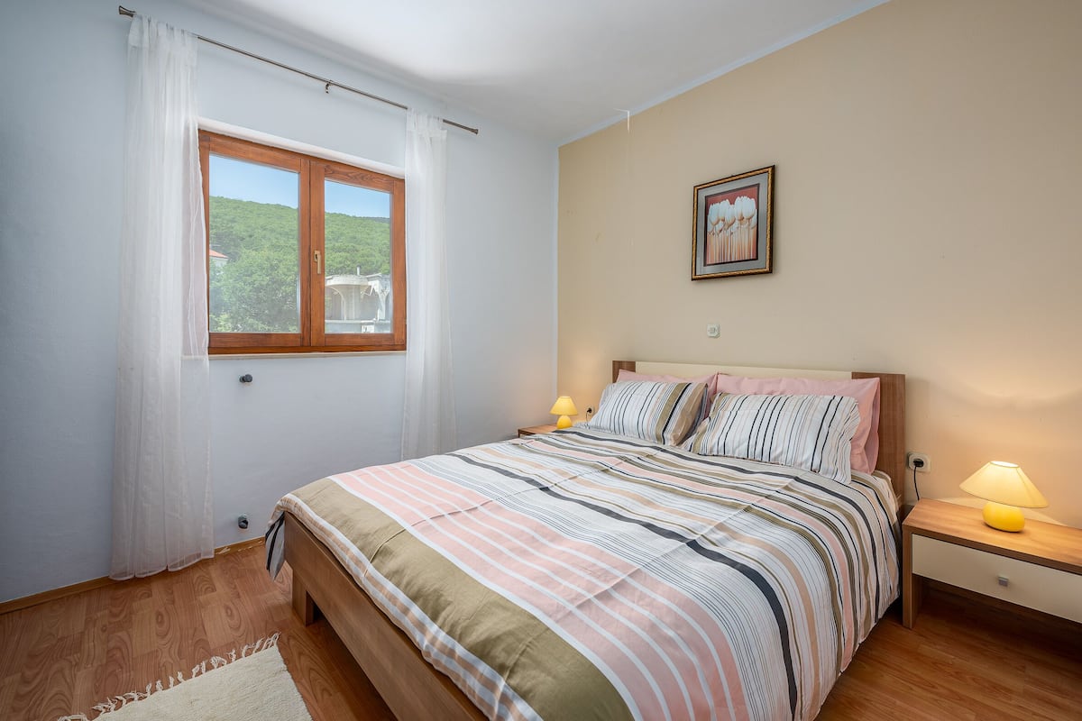 Apartment, 2 Bedrooms (294/648) | 2 bedrooms, iron/ironing board, free WiFi, bed sheets