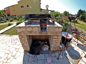 BBQ/picnic area