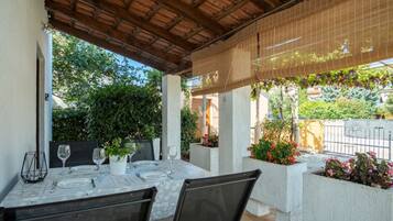 Apartment, 2 Schlafzimmer | Terrasse/Patio