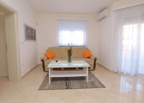 Apartment, 2 Bedrooms (396/901) | Living area | Flat-screen TV - Apartment Marko 396 (Medulin)