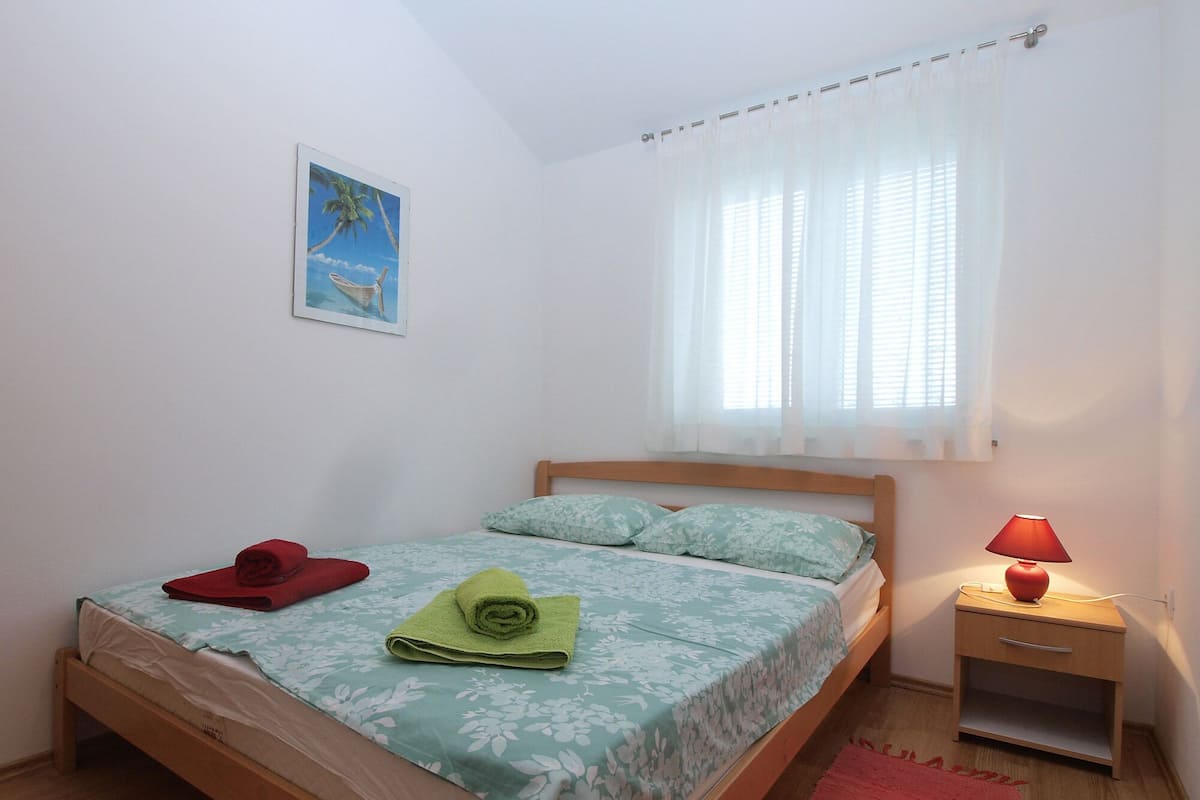 Apartemen, 1 kamar tidur (1282/12254) | 1 kamar tidur, setrika/meja setrika, Wi-Fi gratis, dan seprai linen