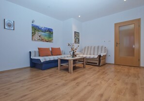 Apartamento, 2 quartos (1282/12255) | Área de estar
