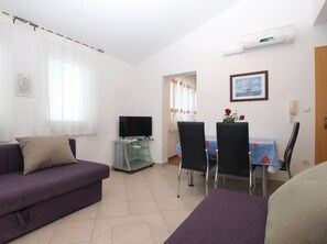 Apartamento, 1 quarto (1282/12253) | Área de estar