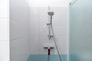 Apartment, 1 Bedroom (1293/12300) | Bathroom