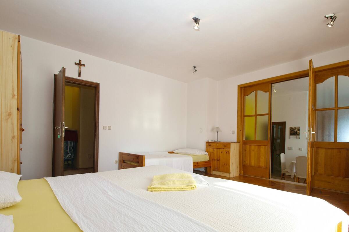 Appartement, 3 chambres (770/1797) | 2 chambres, fer et planche à repasser, Wi-Fi gratuit, draps fournis