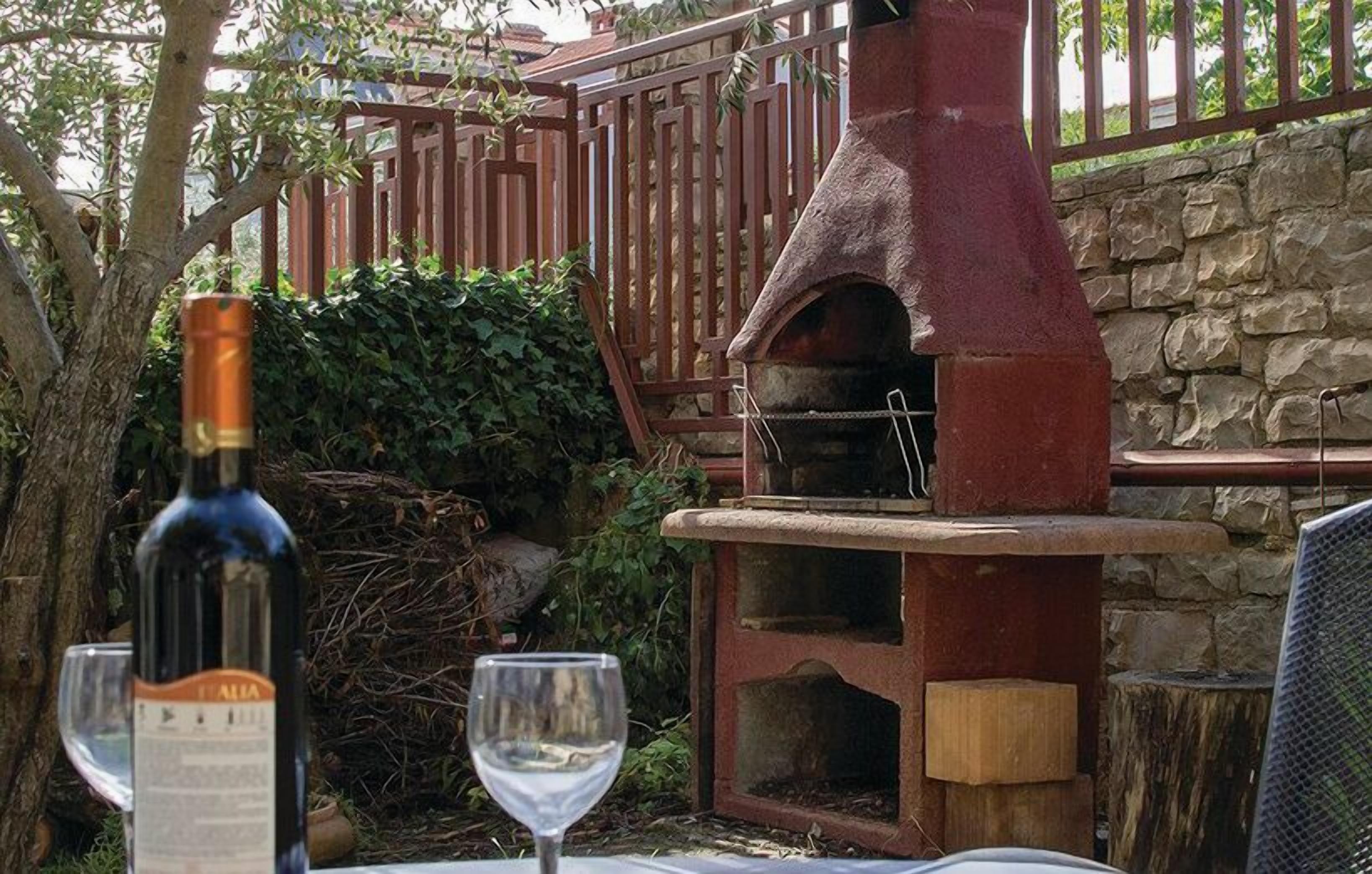 Grill-/Picknickplatz