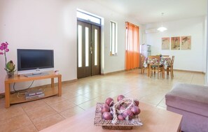 Lägenhet - 2 sovrum (769/1794) | Vardagsrum | Tv