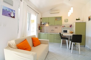 Appartement, 1 chambre (734/1717) | Cuisine privée | Réfrigérateur, cafetière-théière, bouilloire électrique