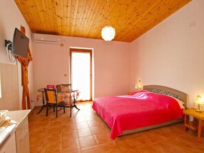 Studio, 1 slaapkamer (750/1754) | Een bureau, een strijkplank/strijkijzer, gratis babybedden, gratis wifi