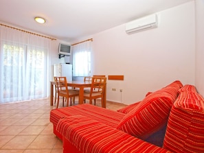 Apartamento, 3 quartos (1500/14568) | Área de estar