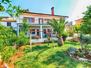 Front of property - Apartements Antonia 1208 (Medulin)