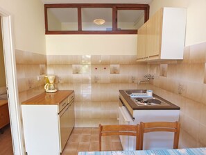 Apartemen, 1 kamar tidur (606/1457) | Dapur pribadi | Lemari es, kompor, dan mesin pembuat kopi/teh