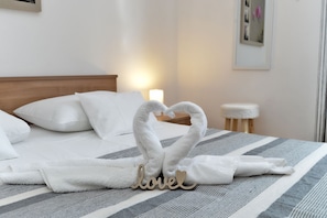 Apartemen Standar, 2 kamar tidur (1021/10639) | Setrika/meja setrika, Wi-Fi gratis, dan seprai linen