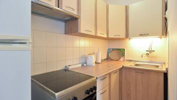 Apartment, 2 Schlafzimmer (612/1467) | Eigene Küche | Kühlschrank, Herdplatte, Wasserkocher mit Kaffee-/Teezubehör