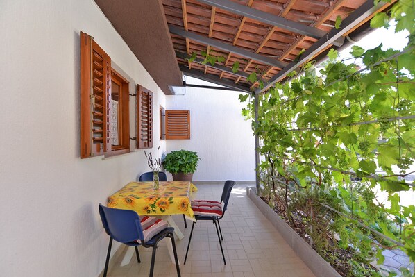 Apartment, 1 Bedroom (518/1243) | Terrace/patio