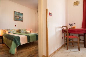 Apartment, 1 Bedroom (354/822) | Living area | TV - Apartments Nada 354 (Fazana)