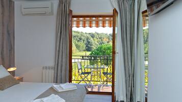 Apartment, 2 Bedrooms (1299/12346) | 1 bedroom, iron/ironing board, free WiFi, bed sheets