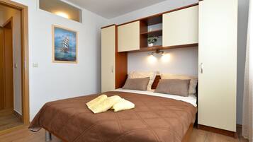 Apartemen Standar, 2 kamar tidur (742/28478) | Setrika/meja setrika, Wi-Fi gratis, dan seprai linen