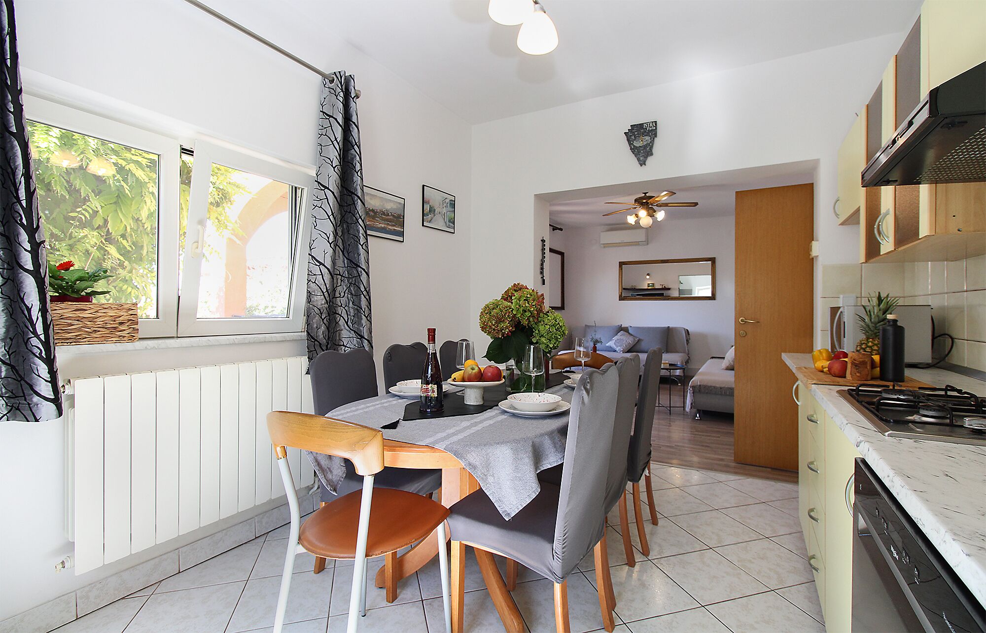 Căn hộ, 3 phòng ngủ (1008/3316) | Bếp riêng | Tủ lạnh, bếp nấu, dụng cụ pha cà phê/trà, ấm điện 